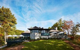 Skyline Lodge